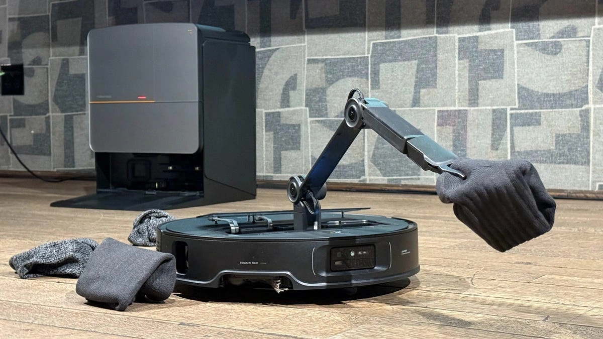Smart Robotic Vacuums