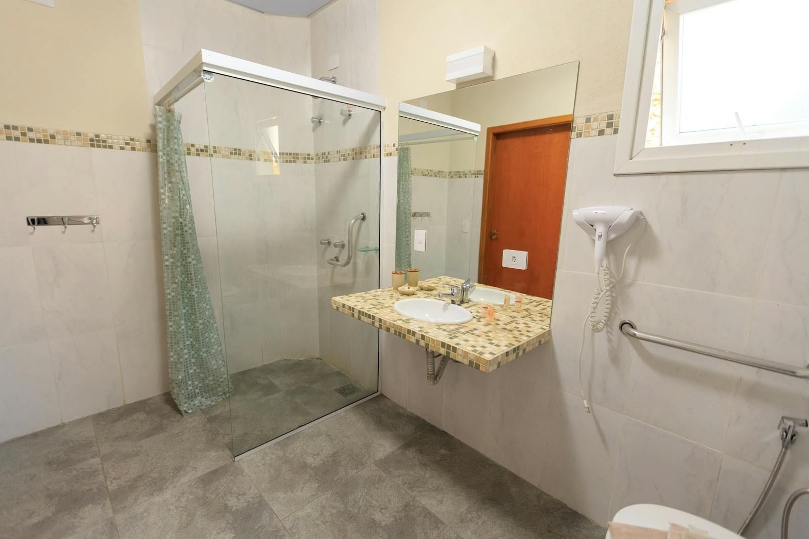 A Walk Through the Bathroom, With Falls in Mind